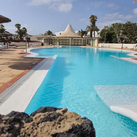 Bungalow Paseo Del Mar- Playa Roca Residence Sea Front Access - Free Ac - Wifi Costa Teguise Ngoại thất bức ảnh