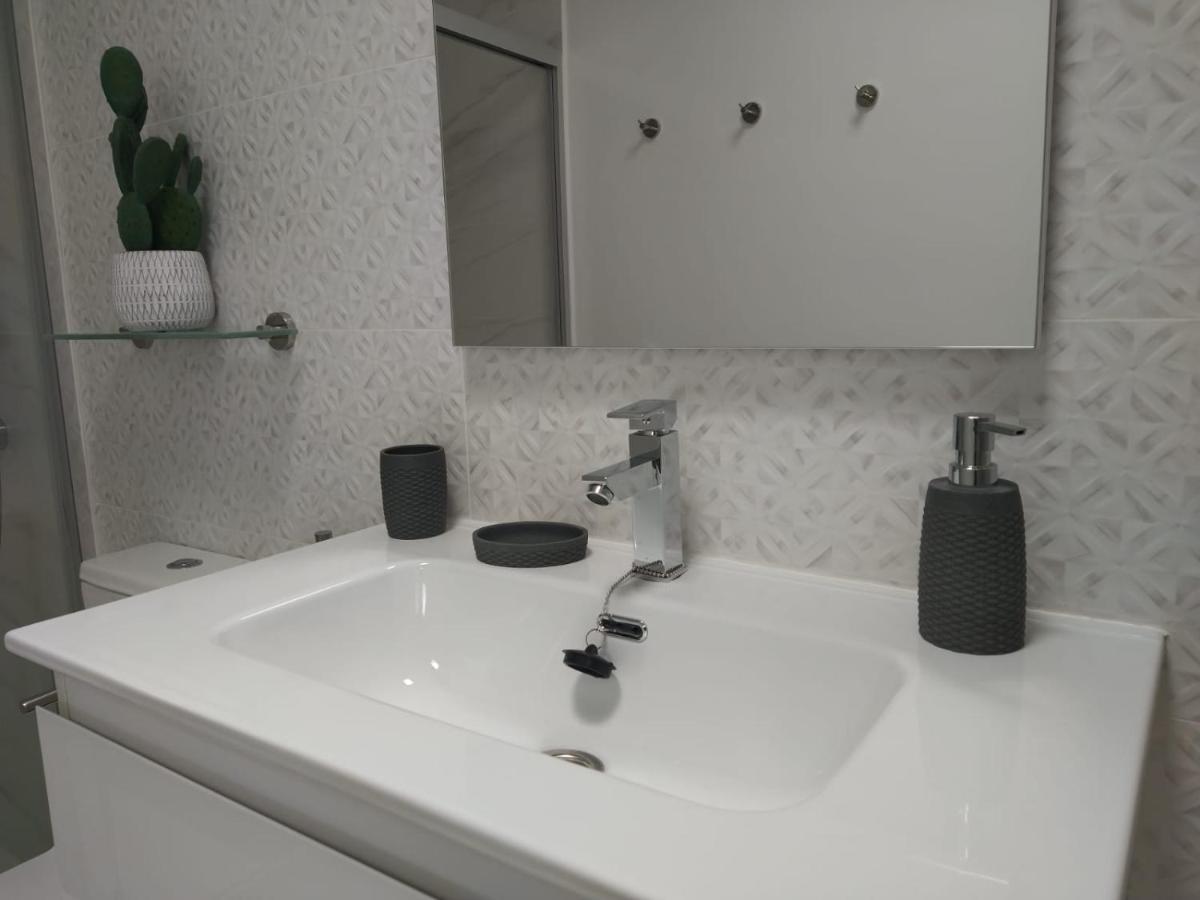 Bungalow Paseo Del Mar- Playa Roca Residence Sea Front Access - Free Ac - Wifi Costa Teguise Ngoại thất bức ảnh