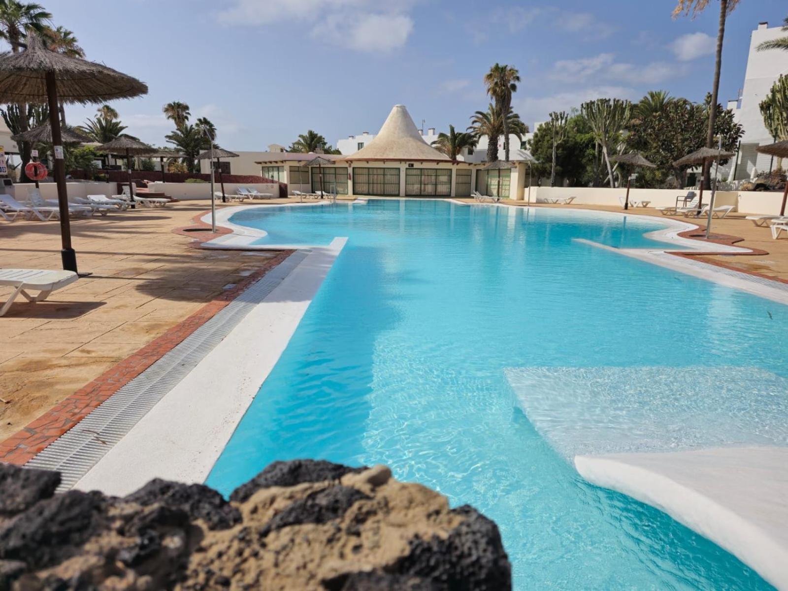 Bungalow Paseo Del Mar- Playa Roca Residence Sea Front Access - Free Ac - Wifi Costa Teguise Ngoại thất bức ảnh